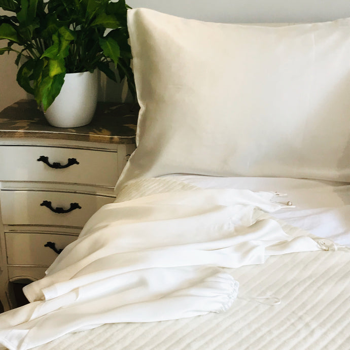 How to make your bedroom a sleep sanctuary?